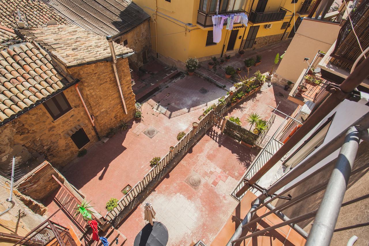 B&B Alla Cattedrale Agrigento Exteriör bild