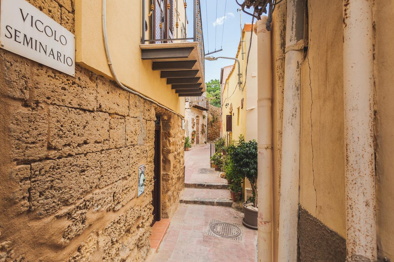 B&B Alla Cattedrale Agrigento Exteriör bild